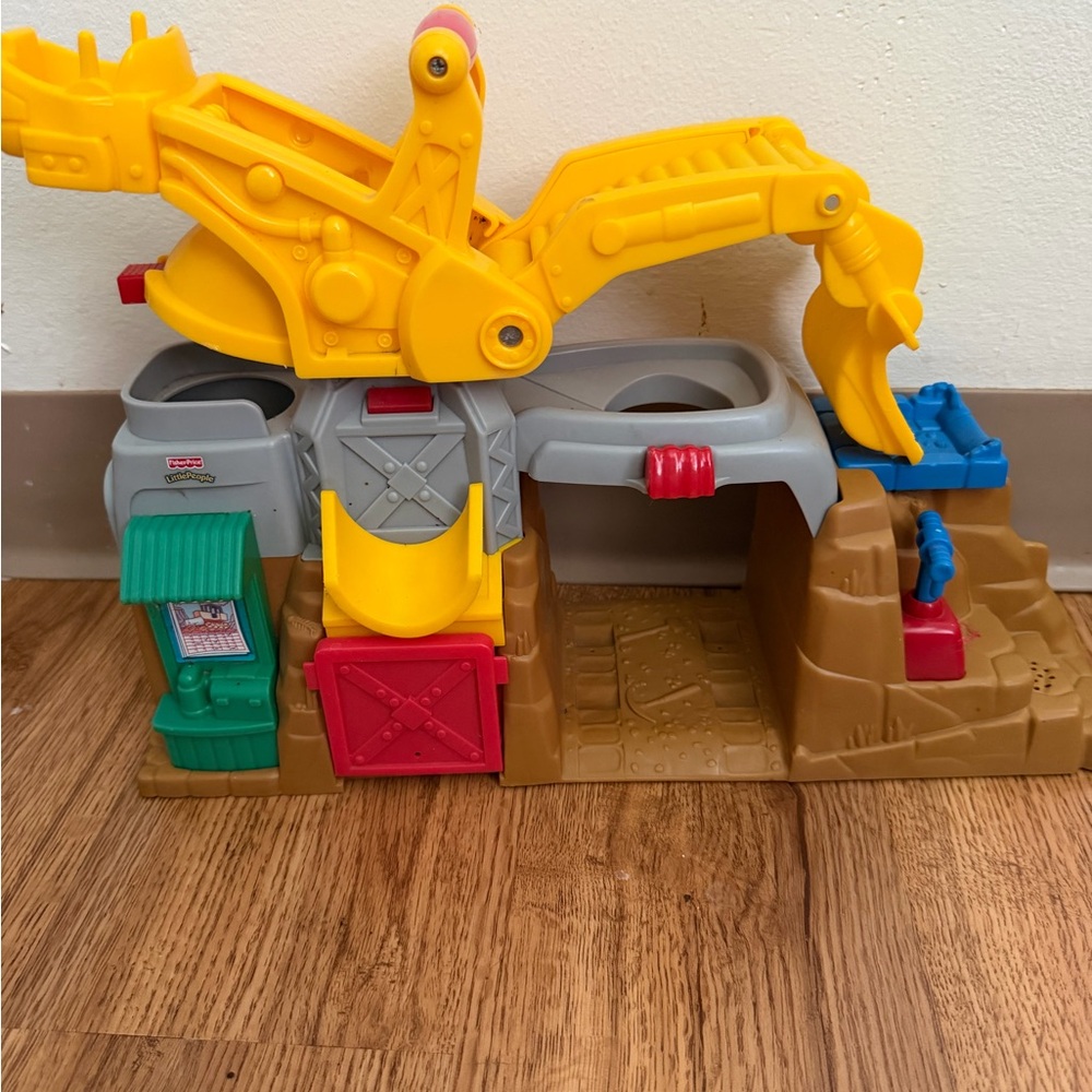 Fisher-Price Yellow and Brown Excavator Playset 2007